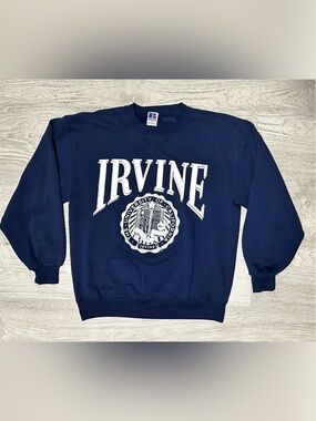 Vintage Russell Athletic University of California Irvine Men’s Crewneck Sweater